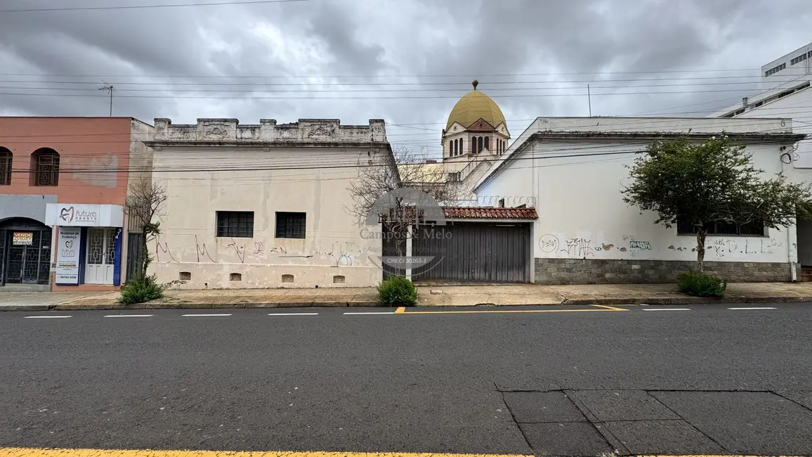 Foto 1 de Terreno / Lote à venda, 735m2 em Centro, Araraquara - SP