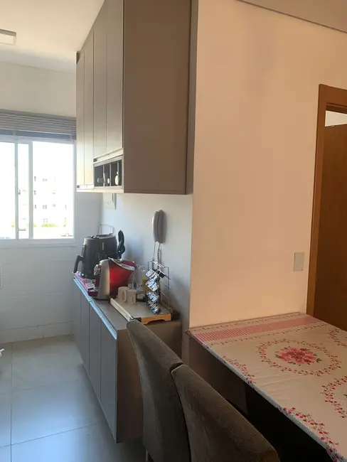 Apartamento com 2 quartos à venda, 43m2 em Campos Ville, Araraquara - SP - imagem 6 Foto 6 de Apartamento com 2 quartos à venda, 43m2 em Campos Ville, Araraquara - SP