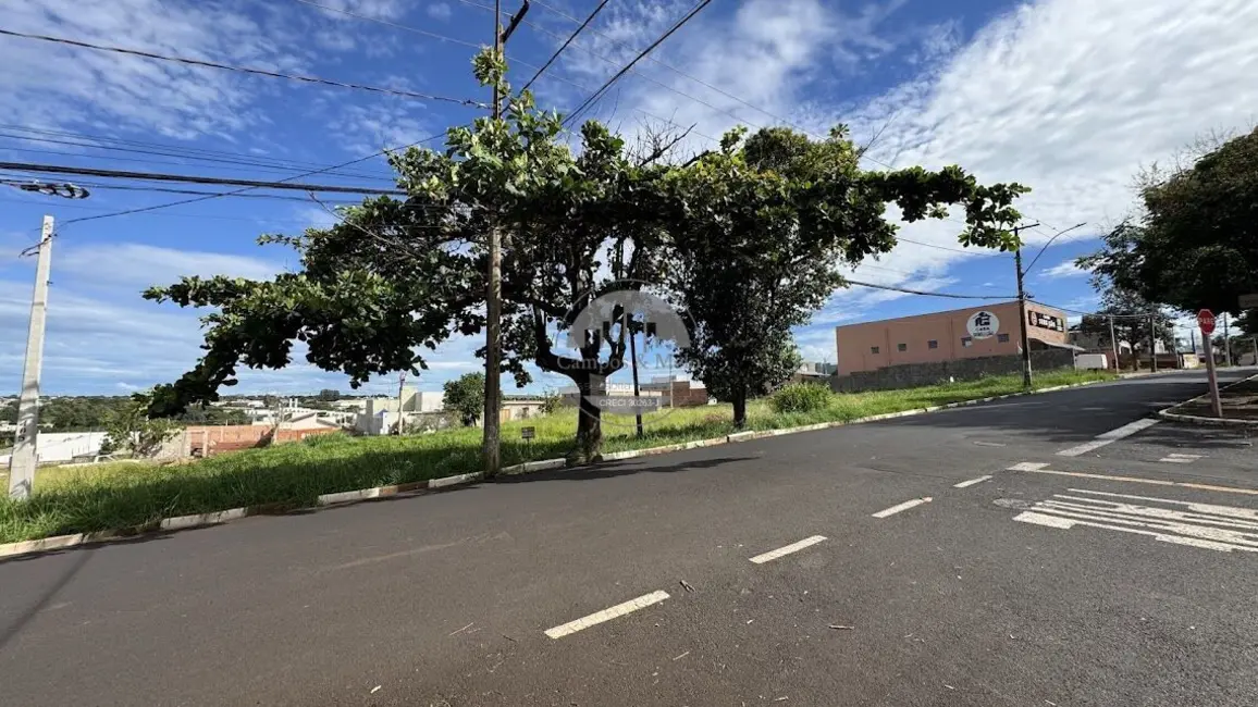 Foto 1 de Terreno / Lote à venda, 510m2 em Residencial Ravena, Araraquara - SP