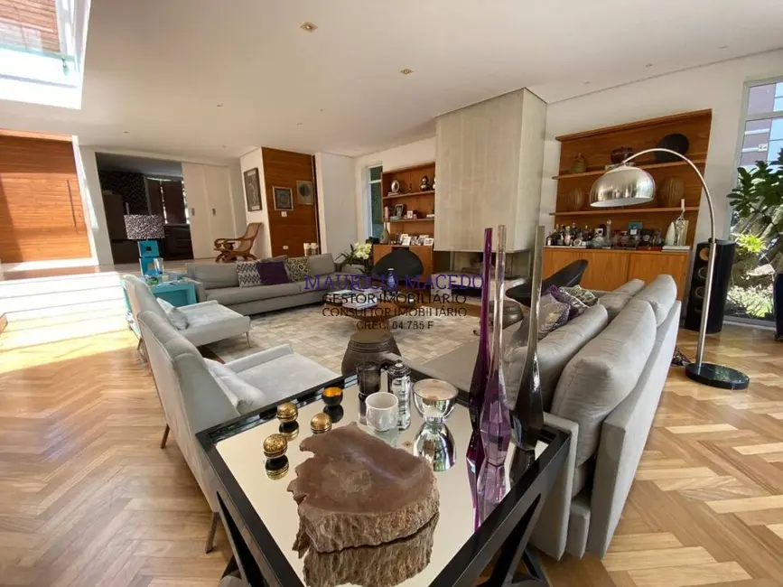 Casa com 4 quartos à venda, 800m2 em Tamboré, Santana De Parnaiba - SP - imagem 6 Foto 6 de Casa com 4 quartos à venda, 800m2 em Tamboré, Santana De Parnaiba - SP