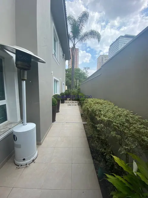Casa com 4 quartos à venda, 520m2 em Alphaville, Santana De Parnaiba - SP - imagem 7 Foto 7 de Casa com 4 quartos à venda, 520m2 em Alphaville, Santana De Parnaiba - SP
