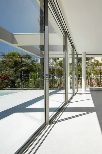 Casa com 5 quartos à venda, 950m2 em Tamboré, Santana De Parnaiba - SP - imagem 3 Foto 3 de Casa com 5 quartos à venda, 950m2 em Tamboré, Santana De Parnaiba - SP