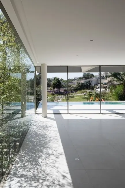 Casa com 5 quartos à venda, 950m2 em Tamboré, Santana De Parnaiba - SP - imagem 4 Foto 4 de Casa com 5 quartos à venda, 950m2 em Tamboré, Santana De Parnaiba - SP