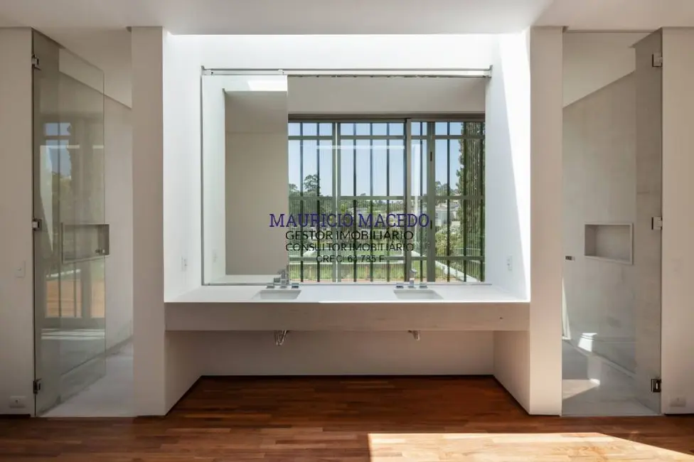 Casa com 5 quartos à venda, 950m2 em Tamboré, Santana De Parnaiba - SP - imagem 8 Foto 8 de Casa com 5 quartos à venda, 950m2 em Tamboré, Santana De Parnaiba - SP