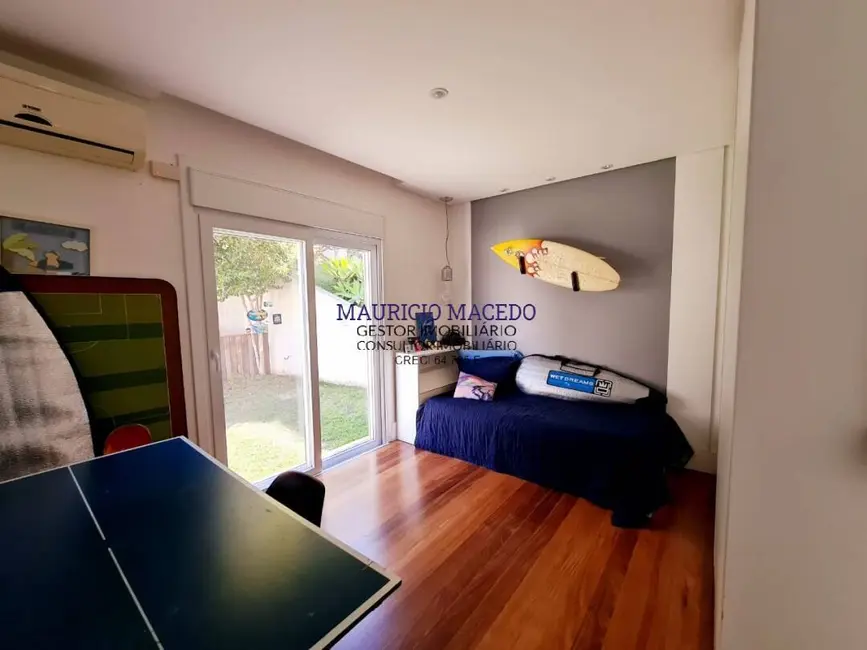 Casa com 4 quartos à venda, 550m2 em Tamboré, Santana De Parnaiba - SP - imagem 8 Foto 8 de Casa com 4 quartos à venda, 550m2 em Tamboré, Santana De Parnaiba - SP