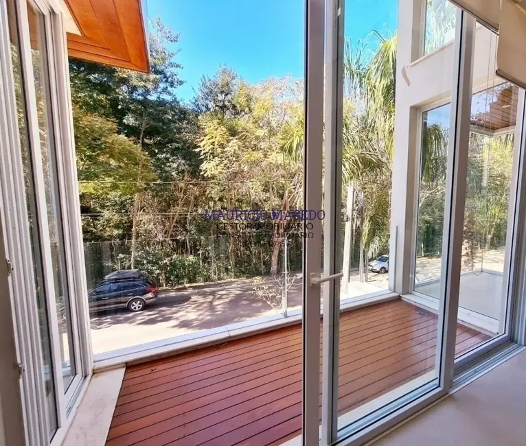 Casa com 4 quartos à venda, 550m2 em Tamboré, Santana De Parnaiba - SP - imagem 6 Foto 6 de Casa com 4 quartos à venda, 550m2 em Tamboré, Santana De Parnaiba - SP