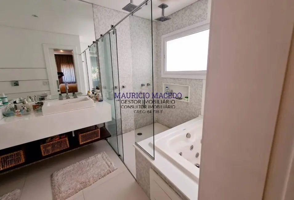 Casa com 4 quartos à venda, 550m2 em Tamboré, Santana De Parnaiba - SP - imagem 4 Foto 4 de Casa com 4 quartos à venda, 550m2 em Tamboré, Santana De Parnaiba - SP