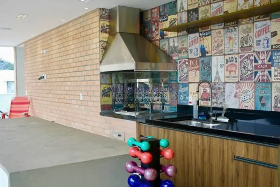 Foto 3 de Casa com 4 quartos à venda, 675m2 em Barueri - SP