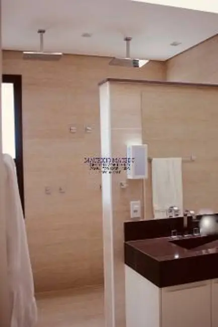 Foto 8 de Casa com 4 quartos à venda, 675m2 em Barueri - SP