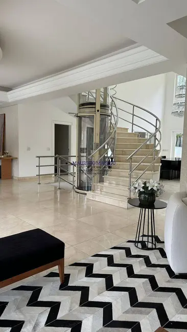 Foto 9 de Casa com 4 quartos para alugar, 1050m2 em Tamboré, Santana De Parnaiba - SP