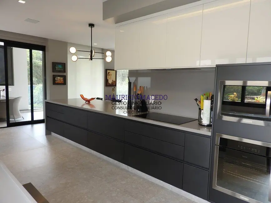 Foto 8 de Casa com 4 quartos à venda, 420m2 em Santana De Parnaiba - SP