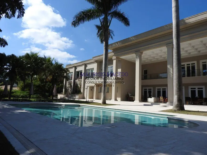 Foto 2 de Casa com 6 quartos à venda, 2700m2 em Santana De Parnaiba - SP