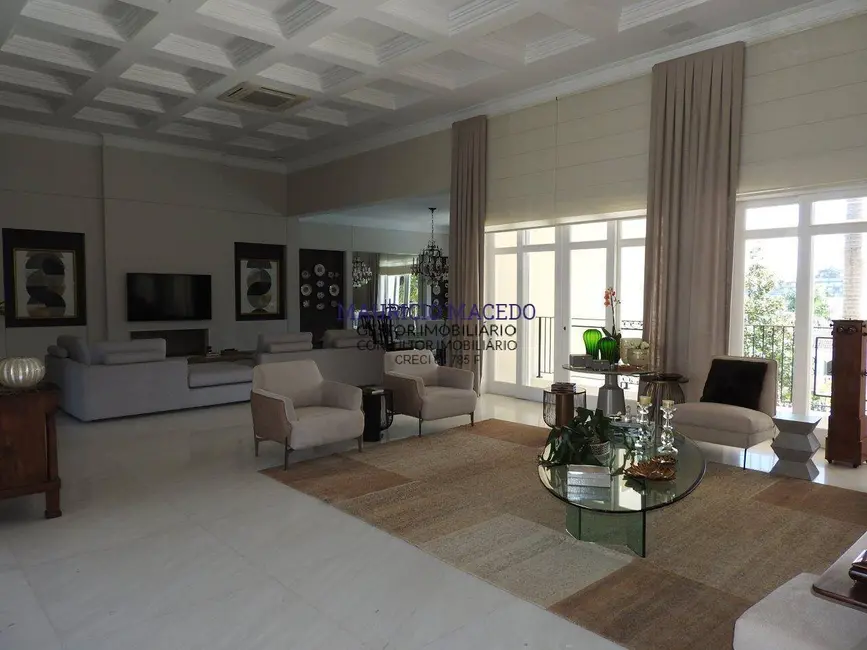 Foto 4 de Casa com 6 quartos à venda, 2700m2 em Santana De Parnaiba - SP