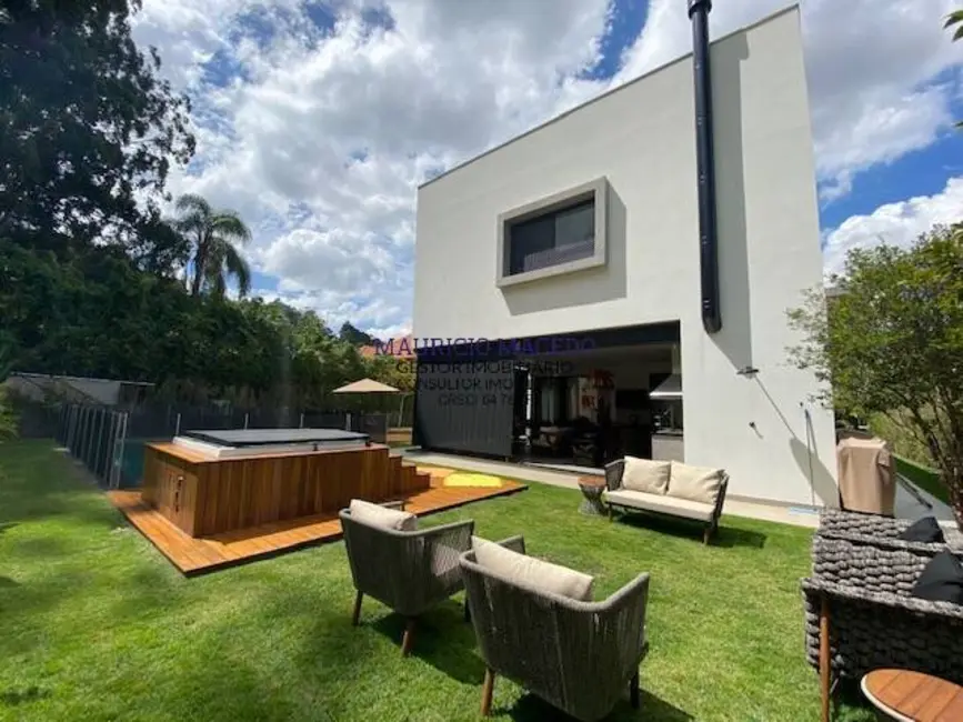 Foto 9 de Casa com 4 quartos à venda, 1660m2 em Residencial Tamboré, Barueri - SP