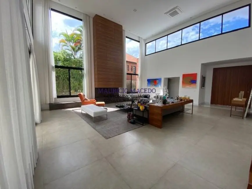Foto 4 de Casa com 4 quartos à venda, 1660m2 em Residencial Tamboré, Barueri - SP