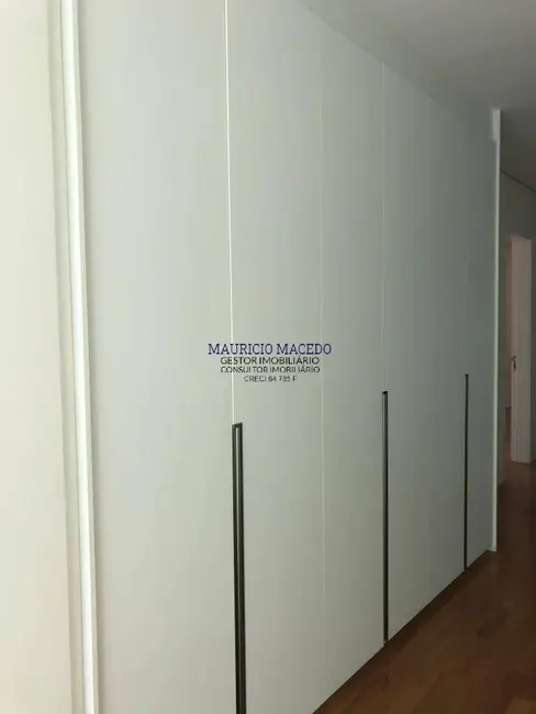 Casa com 4 quartos à venda e para alugar, 476m2 em Tamboré, Santana De Parnaiba - SP - imagem 9 Foto 9 de Casa com 4 quartos à venda e para alugar, 476m2 em Tamboré, Santana De Parnaiba - SP