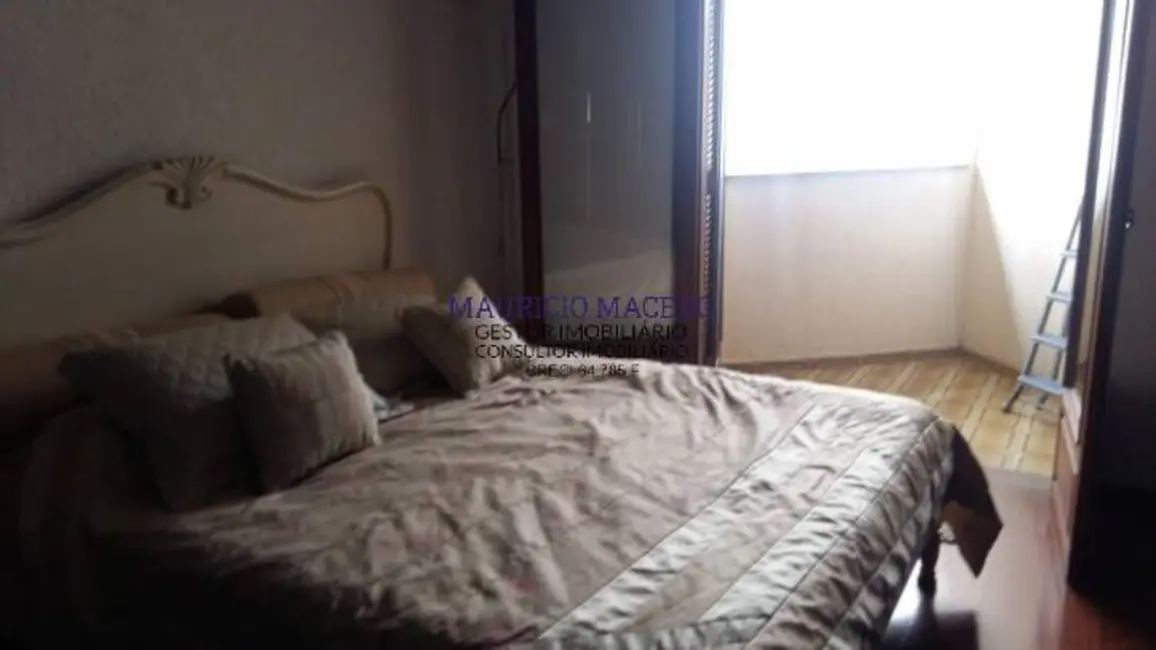 Foto 7 de Casa com 4 quartos à venda, 360m2 em Barueri - SP