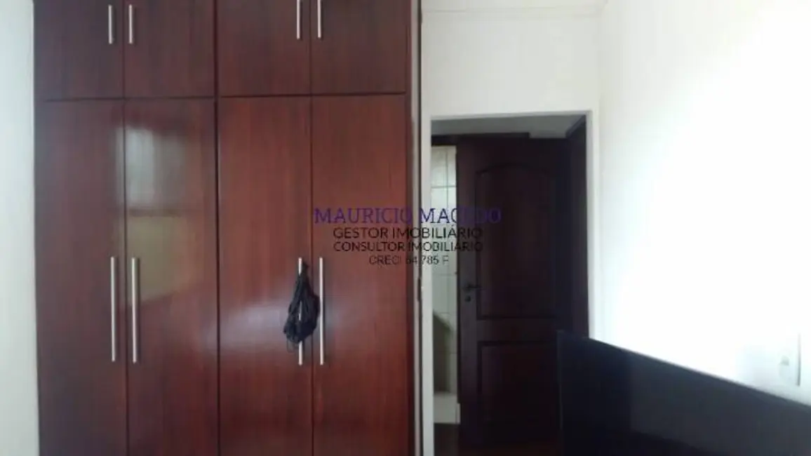 Foto 8 de Casa com 4 quartos à venda, 360m2 em Barueri - SP