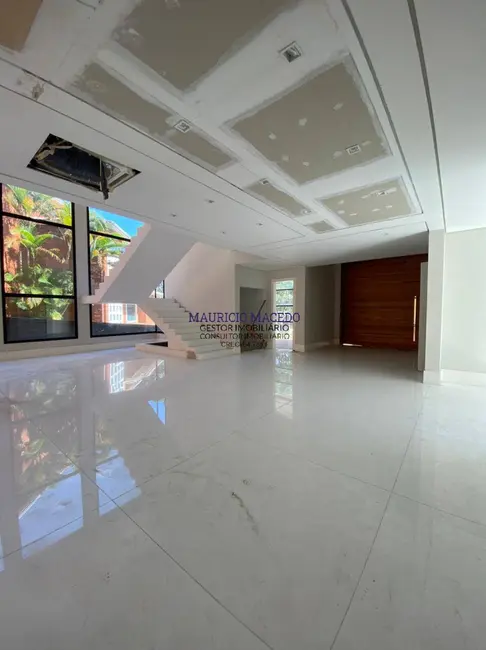 Casa com 5 quartos à venda, 1200m2 em Tamboré, Santana De Parnaiba - SP - imagem 6 Foto 6 de Casa com 5 quartos à venda, 1200m2 em Tamboré, Santana De Parnaiba - SP