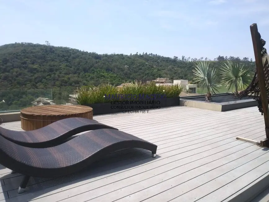 Foto 2 de Casa com 3 quartos à venda e para alugar, 490m2 em Alphaville, Santana De Parnaiba - SP