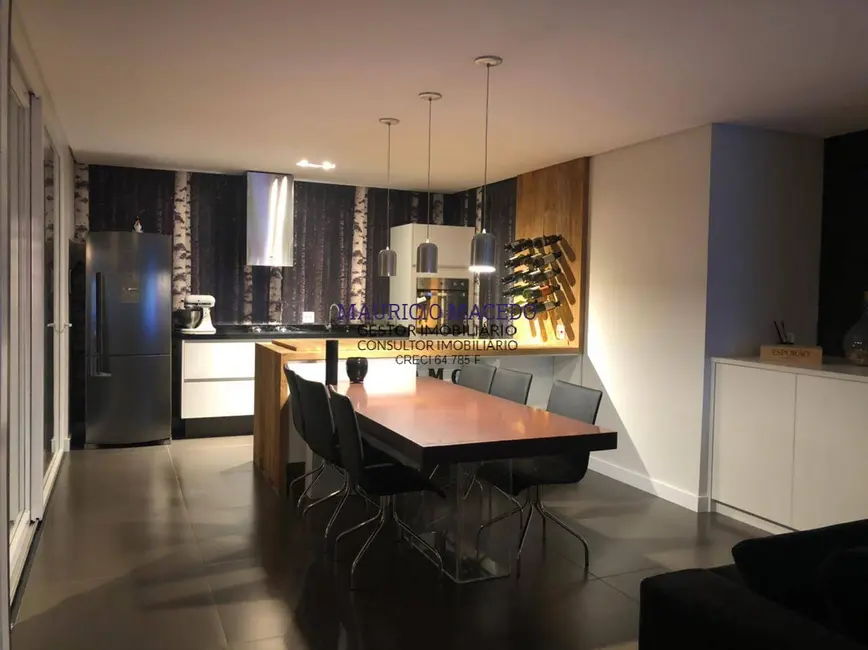 Casa com 3 quartos à venda e para alugar, 490m2 em Alphaville, Santana De Parnaiba - SP - imagem 9 Foto 9 de Casa com 3 quartos à venda e para alugar, 490m2 em Alphaville, Santana De Parnaiba - SP