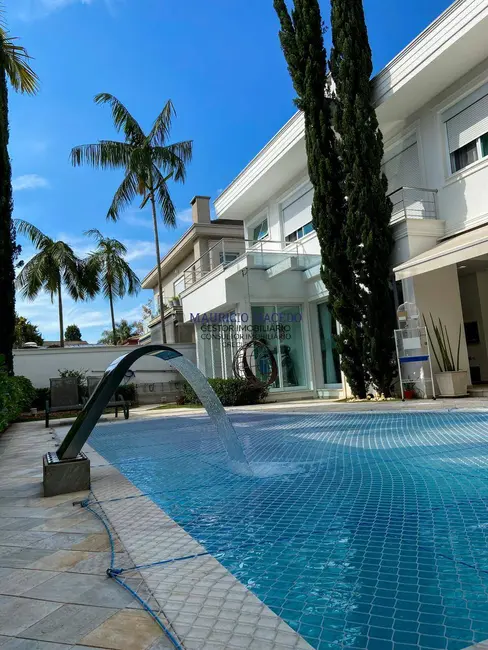 Foto 1 de Casa com 5 quartos à venda, 670m2 em Alphaville Residencial Um, Barueri - SP