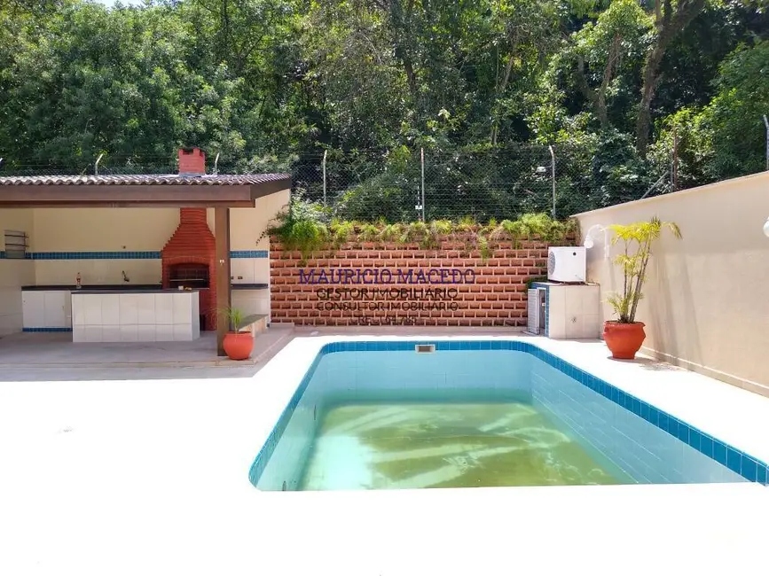 Foto 1 de Casa com 4 quartos à venda, 750m2 em Barueri - SP