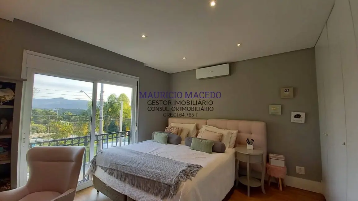 Casa com 4 quartos à venda, 420m2 em Alphaville, Santana De Parnaiba - SP - imagem 7 Foto 7 de Casa com 4 quartos à venda, 420m2 em Alphaville, Santana De Parnaiba - SP