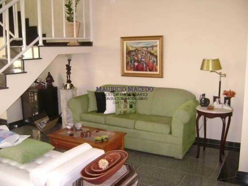 Foto 9 de Casa com 4 quartos à venda, 367m2 em Barueri - SP