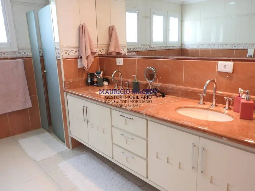 Casa com 4 quartos à venda e para alugar, 546m2 em Alphaville, Santana De Parnaiba - SP - imagem 7 Foto 7 de Casa com 4 quartos à venda e para alugar, 546m2 em Alphaville, Santana De Parnaiba - SP