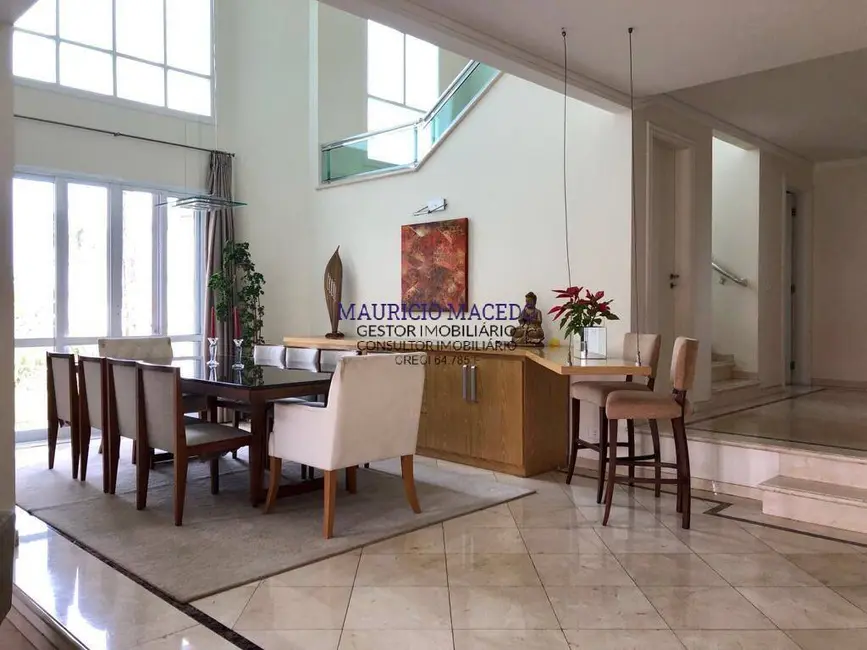 Casa com 4 quartos à venda, 560m2 em Alphaville, Santana De Parnaiba - SP - imagem 8 Foto 8 de Casa com 4 quartos à venda, 560m2 em Alphaville, Santana De Parnaiba - SP