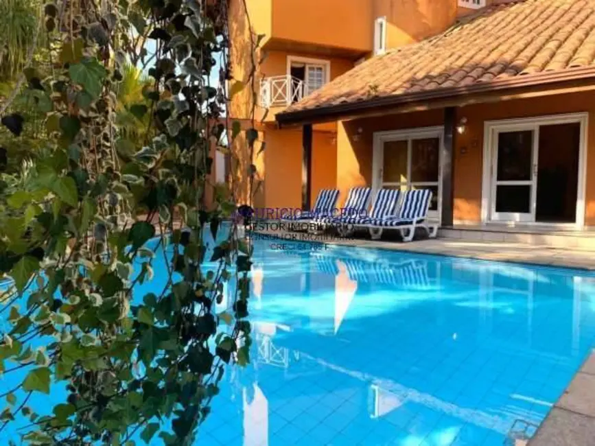 Casa com 4 quartos à venda, 800m2 em Alphaville, Santana De Parnaiba - SP - imagem 8 Foto 8 de Casa com 4 quartos à venda, 800m2 em Alphaville, Santana De Parnaiba - SP