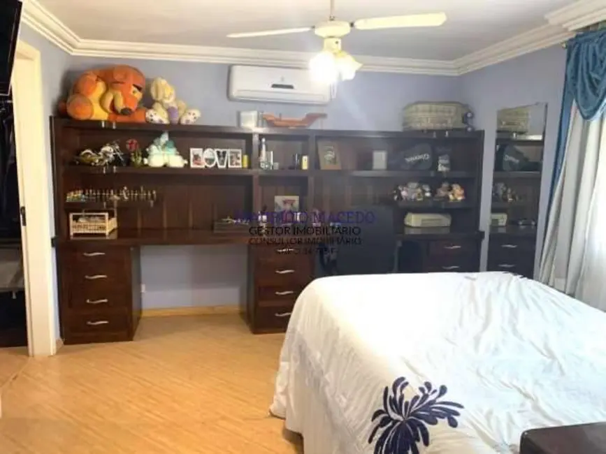 Casa com 4 quartos à venda, 800m2 em Alphaville, Santana De Parnaiba - SP - imagem 2 Foto 2 de Casa com 4 quartos à venda, 800m2 em Alphaville, Santana De Parnaiba - SP