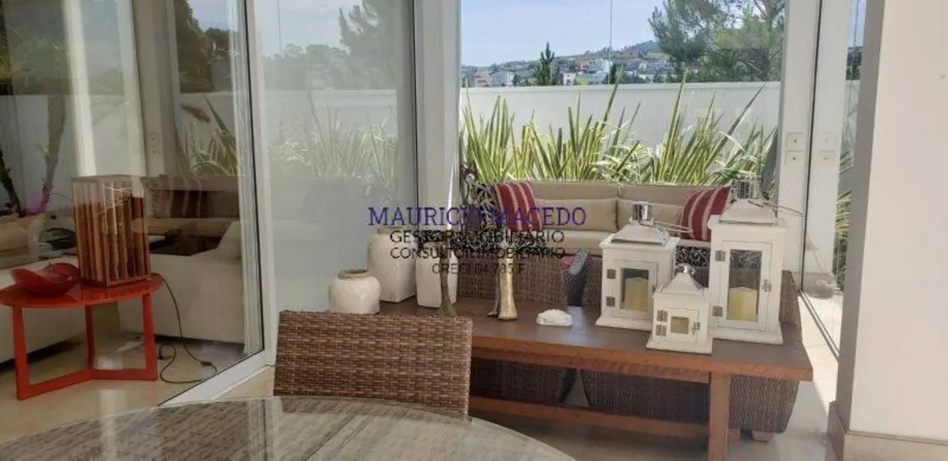 Foto 9 de Casa com 4 quartos à venda, 420m2 em Tamboré, Barueri - SP