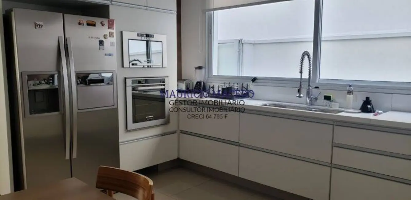 Foto 6 de Casa com 4 quartos à venda, 420m2 em Tamboré, Barueri - SP