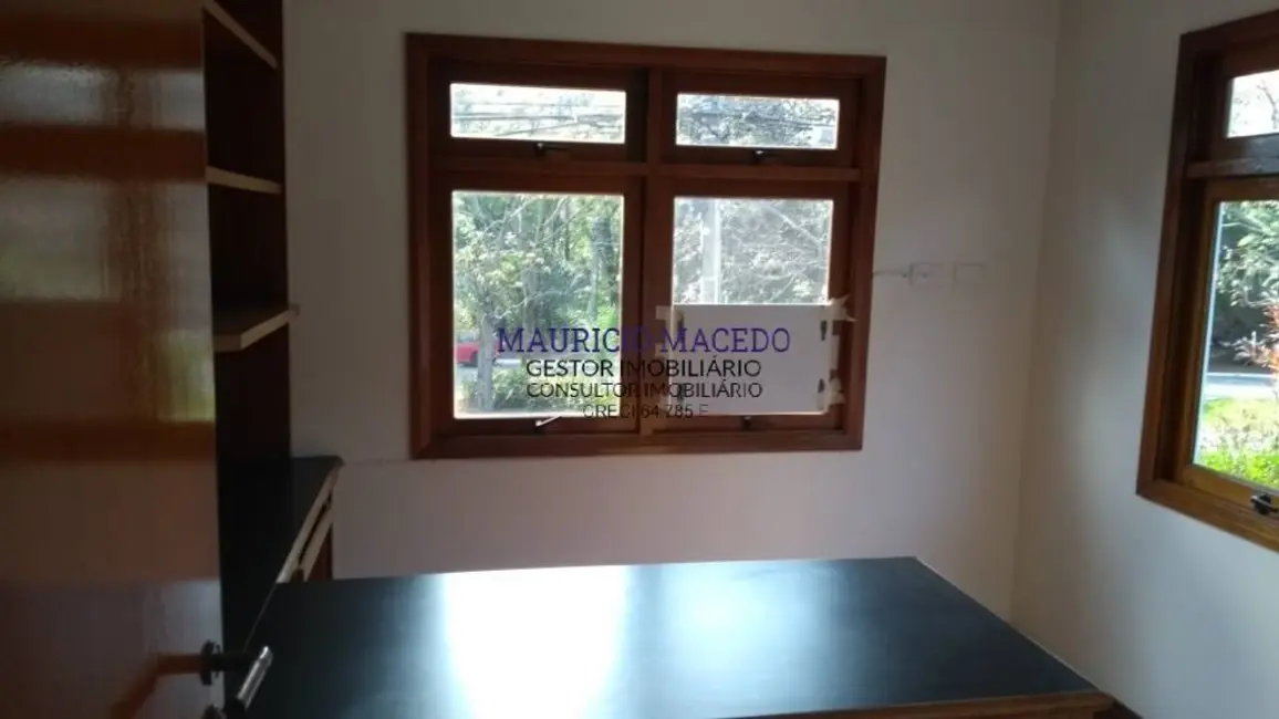 Foto 2 de Casa com 3 quartos para alugar, 560m2 em Alphaville Residencial Dois, Barueri - SP