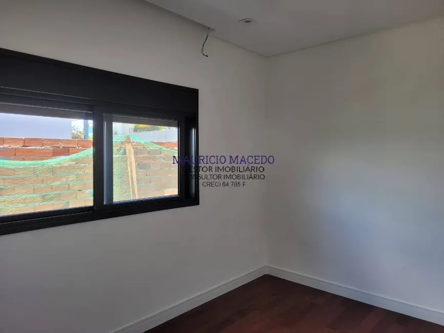 Casa com 3 quartos à venda, 512m2 em Alphaville, Santana De Parnaiba - SP - imagem 9 Foto 9 de Casa com 3 quartos à venda, 512m2 em Alphaville, Santana De Parnaiba - SP
