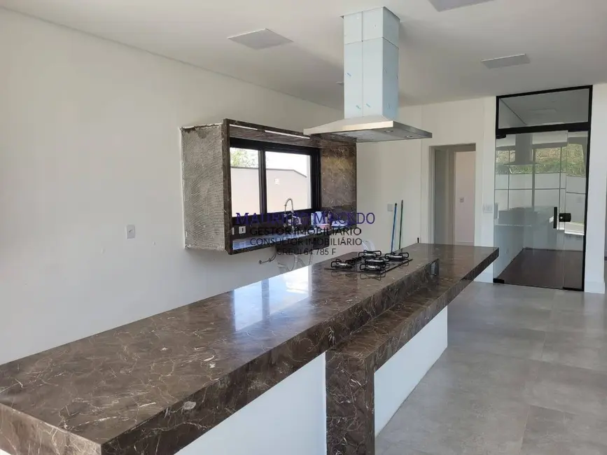 Casa com 3 quartos à venda, 512m2 em Alphaville, Santana De Parnaiba - SP - imagem 6 Foto 6 de Casa com 3 quartos à venda, 512m2 em Alphaville, Santana De Parnaiba - SP
