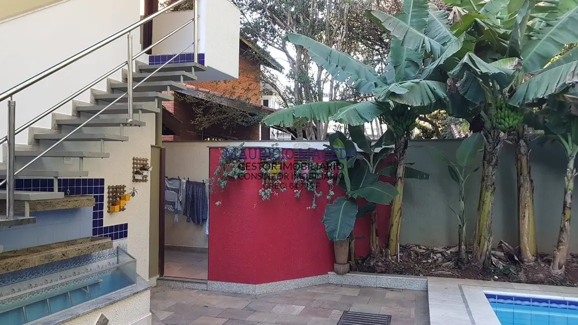 Foto 9 de Casa com 4 quartos à venda e para alugar, 638m2 em Barueri - SP