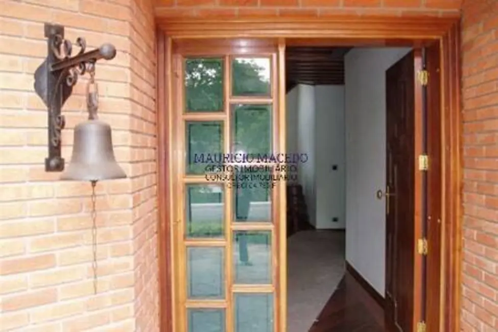 Foto 7 de Casa com 4 quartos para alugar, 1300m2 em Barueri - SP