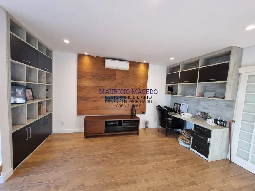 Casa com 3 quartos à venda, 454m2 em Alphaville, Santana De Parnaiba - SP - imagem 8 Foto 8 de Casa com 3 quartos à venda, 454m2 em Alphaville, Santana De Parnaiba - SP