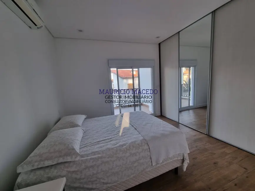Casa com 3 quartos à venda, 454m2 em Alphaville, Santana De Parnaiba - SP - imagem 7 Foto 7 de Casa com 3 quartos à venda, 454m2 em Alphaville, Santana De Parnaiba - SP