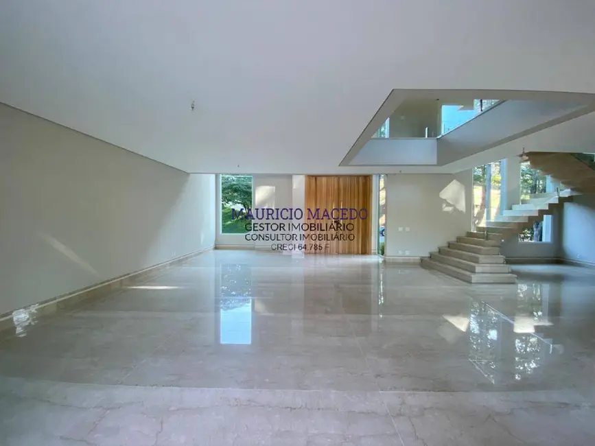 Casa com 5 quartos à venda, 729m2 em Alphaville, Santana De Parnaiba - SP - imagem 4 Foto 4 de Casa com 5 quartos à venda, 729m2 em Alphaville, Santana De Parnaiba - SP