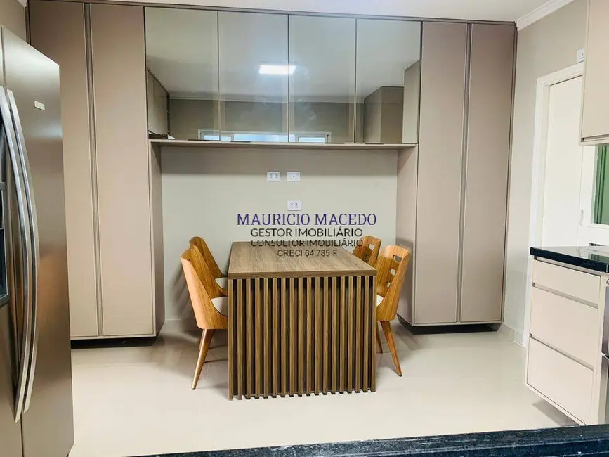 Casa com 4 quartos à venda, 360m2 em Alphaville, Santana De Parnaiba - SP - imagem 4 Foto 4 de Casa com 4 quartos à venda, 360m2 em Alphaville, Santana De Parnaiba - SP