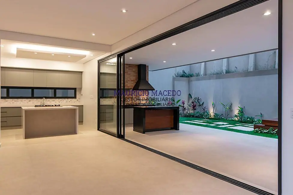 Casa com 4 quartos à venda, 420m2 em Alphaville, Santana De Parnaiba - SP - imagem 8 Foto 8 de Casa com 4 quartos à venda, 420m2 em Alphaville, Santana De Parnaiba - SP