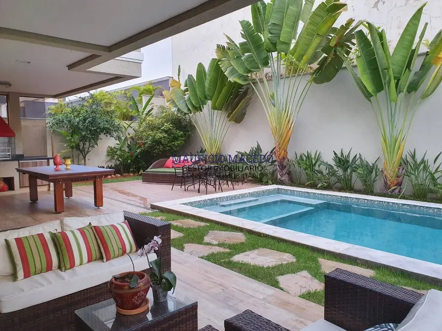 Casa com 4 quartos à venda, 463m2 em Alphaville, Santana De Parnaiba - SP - imagem 4 Foto 4 de Casa com 4 quartos à venda, 463m2 em Alphaville, Santana De Parnaiba - SP