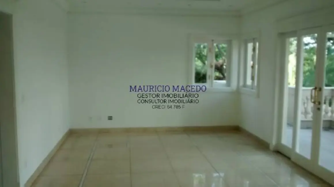 Casa com 5 quartos à venda e para alugar, 1928m2 em Barueri - SP - imagem 3 Foto 3 de Casa com 5 quartos à venda e para alugar, 1928m2 em Barueri - SP