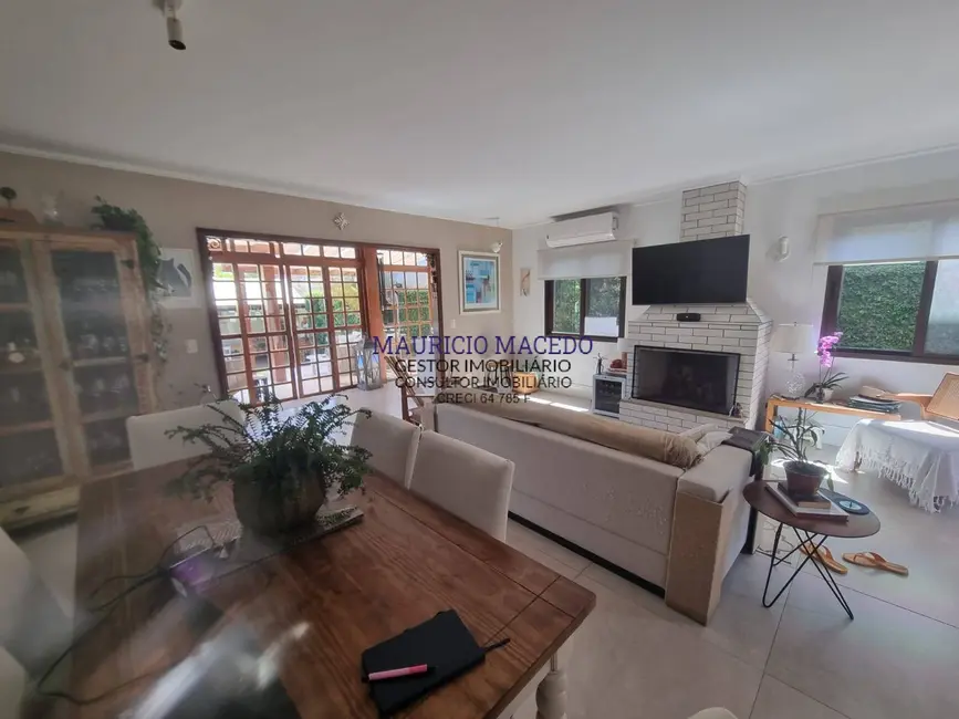 Foto 9 de Casa com 3 quartos à venda, 380m2 em Alphaville, Santana De Parnaiba - SP