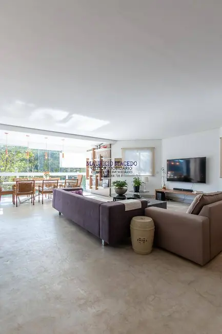 Casa com 6 quartos à venda, 522m2 em Morada das Flores (Aldeia da Serra), Santana De Parnaiba - SP - imagem 9 Foto 9 de Casa com 6 quartos à venda, 522m2 em Morada das Flores (Aldeia da Serra), Santana De Parnaiba - SP