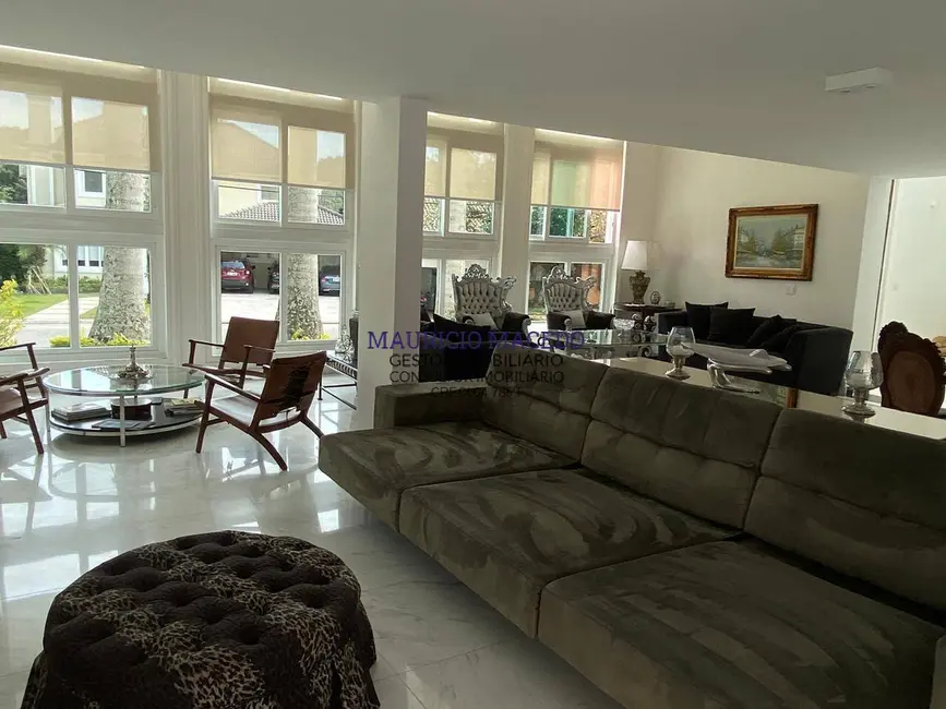 Foto 3 de Casa com 4 quartos à venda, 786m2 em Alphaville Residencial Dois, Barueri - SP